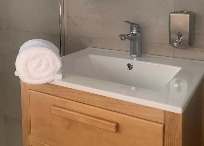 Aparthotel La Linea Del Mar 4*