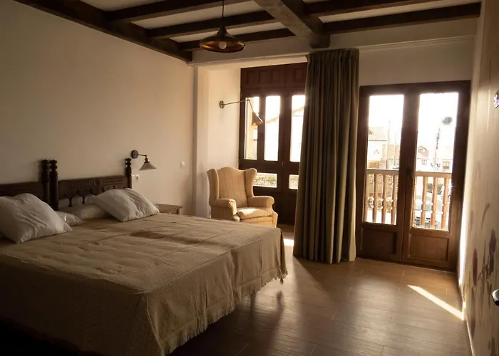 Aparthotel La Linea Del Mar Trasierra